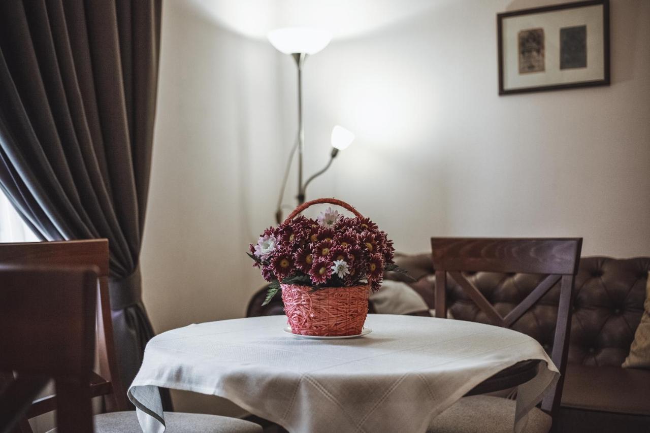 Ekaterinoslav Hotel นิปโปร ภายนอก รูปภาพ